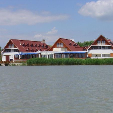 Hotel Juventus Веленце Екстер'єр фото