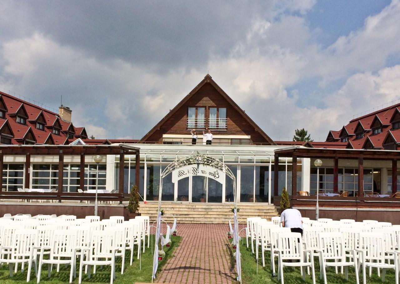 Hotel Juventus Веленце Екстер'єр фото